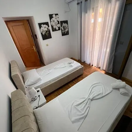 Zoto Apartment *
